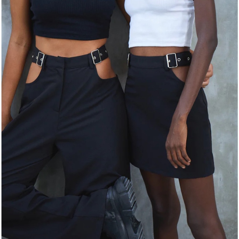 Motel Abra Trousers In Black